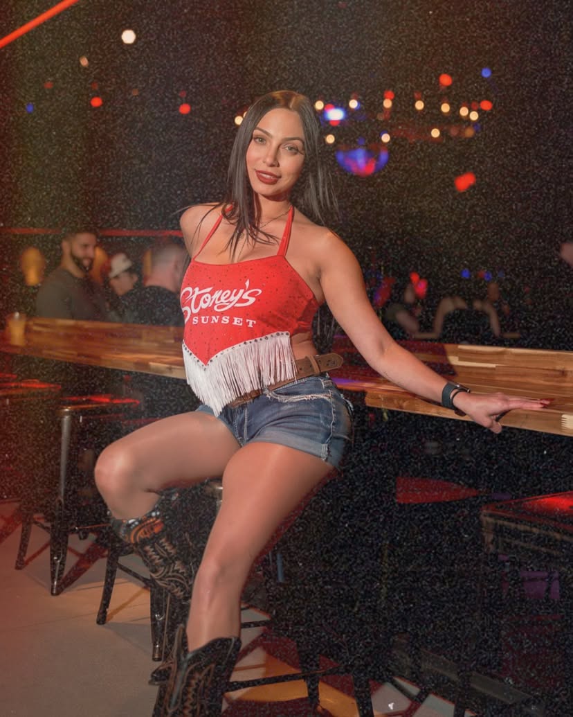 Stoney's Sunset gallery photo